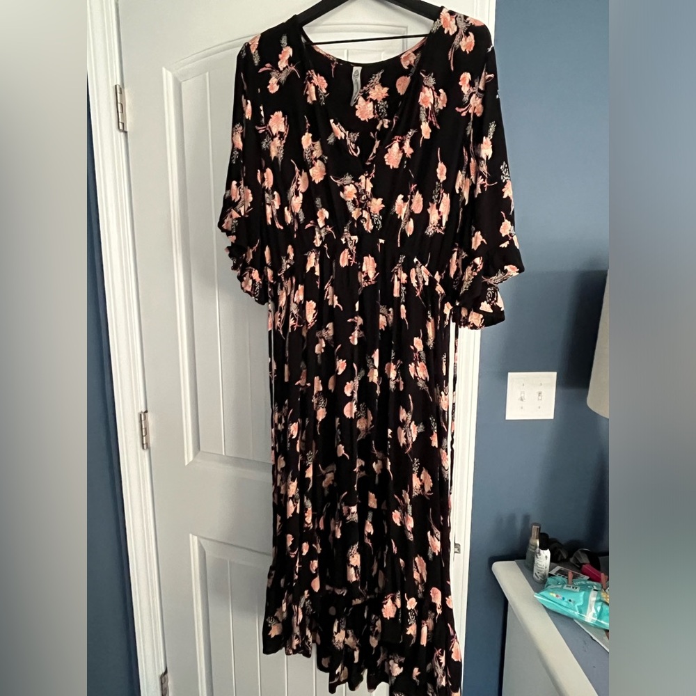 Light weight hi-low dress